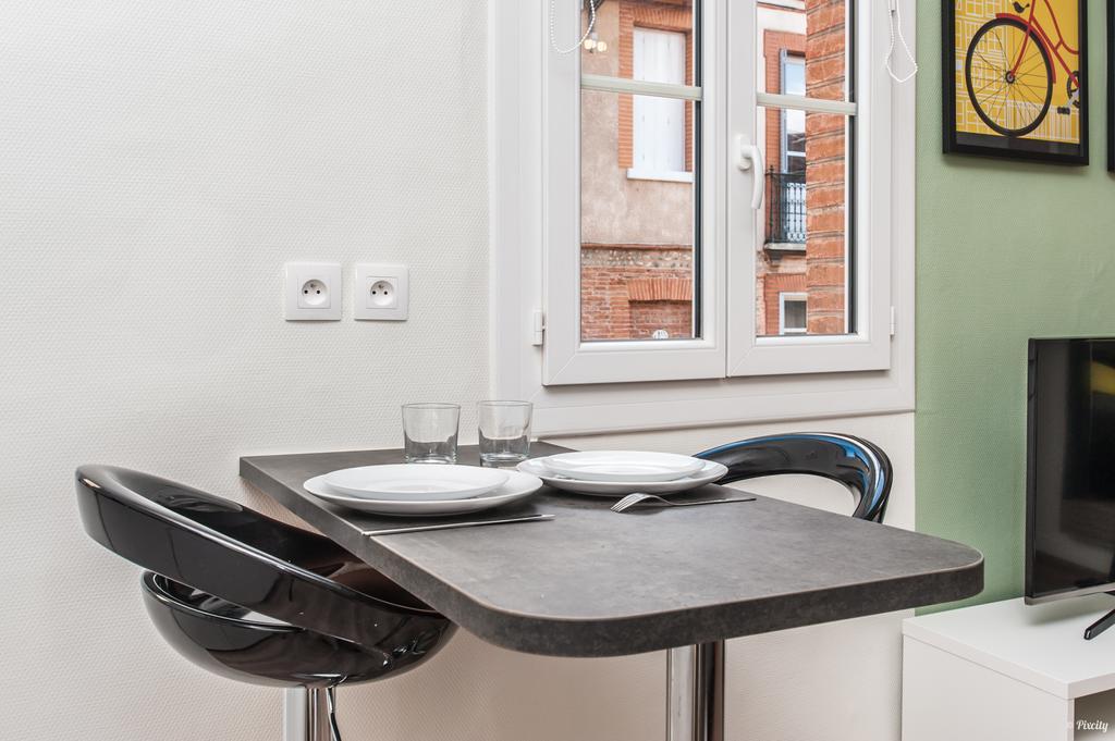 Appartement Le Casanova - Superbe T1 Design à Compans-Caffarelli à Toulouse Extérieur photo
