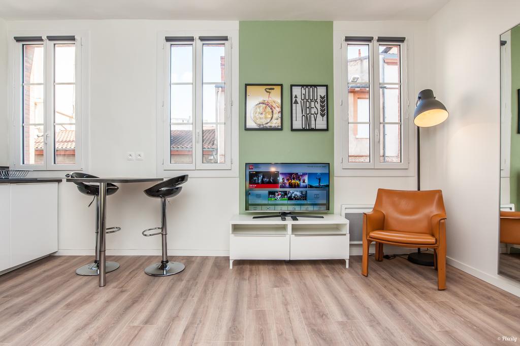 Appartement Le Casanova - Superbe T1 Design à Compans-Caffarelli à Toulouse Extérieur photo